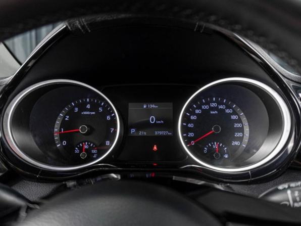 Kia Ceed III с пробегом 2019 года, цена 1 199 000 рублей, 379727 км, универсал, Автокод Объявления