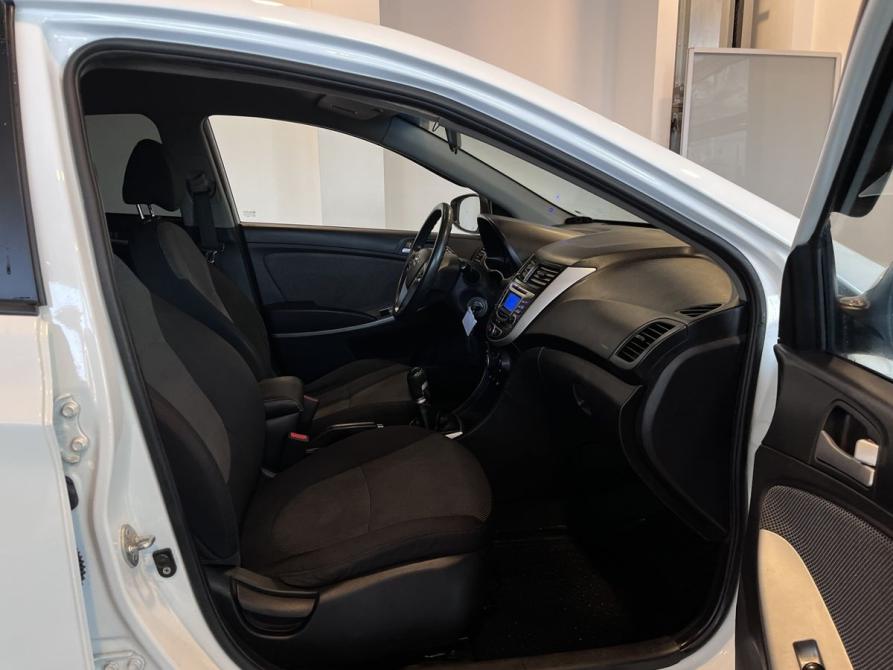 Hyundai Solaris I Чебоксары  - изображение 29