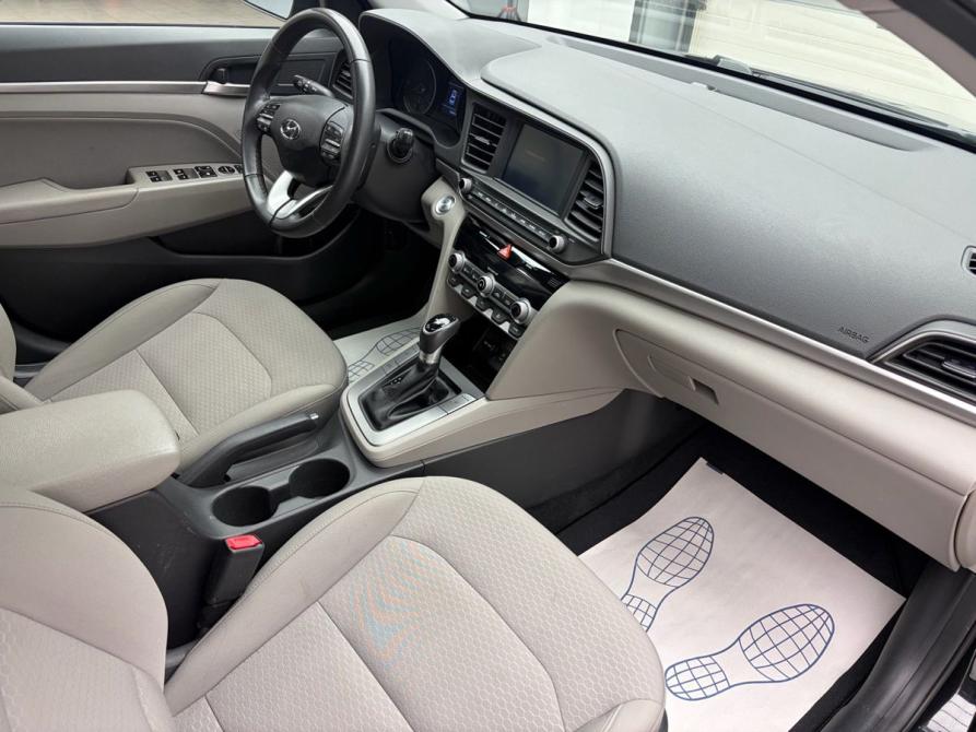 Hyundai Elantra VI (AD) Рестайлинг Ростов-на-Дону  - изображение 20