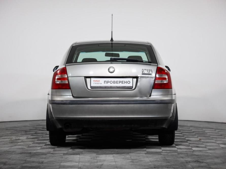 Skoda Octavia II (A5) Санкт-Петербург  - изображение 4