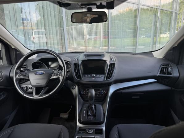 Ford Kuga II Рестайлинг с пробегом 2018 года, цена 1 520 000 рублей, 171111 км, внедорожник, Автокод Объявления
