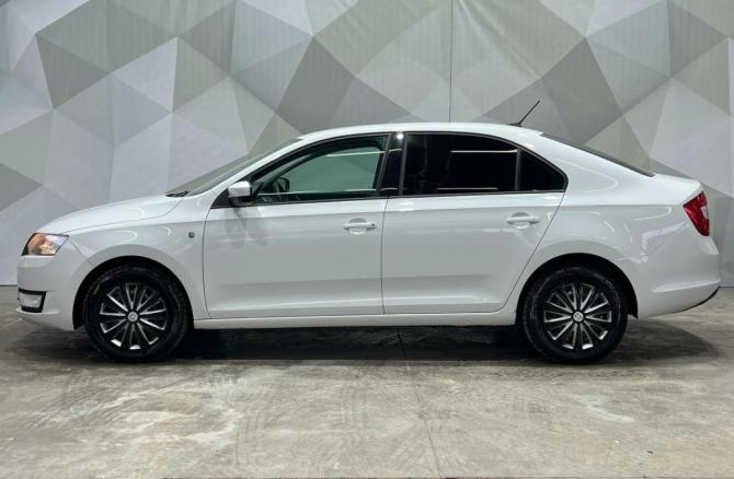 Skoda Rapid I с пробегом 2017 года, цена 999 000 рублей, 171890 км, лифтбек, Автокод Объявления