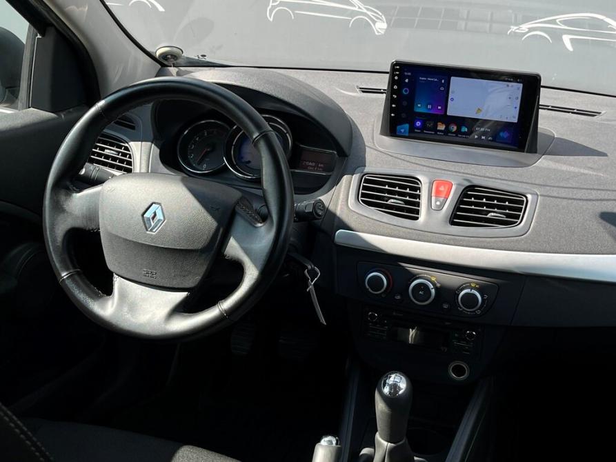 Renault Megane III Рестайлинг Санкт-Петербург  - изображение 13