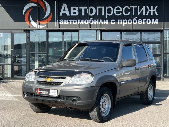 Chevrolet Niva I Рестайлинг с пробегом 2011 года, цена 639 000 рублей, 63103 км, внедорожник, Автокод Объявления