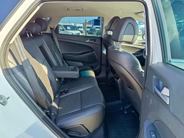 Hyundai Tucson III с пробегом 2017 года, цена 1 894 995 рублей, 169837 км, внедорожник, Автокод Объявления