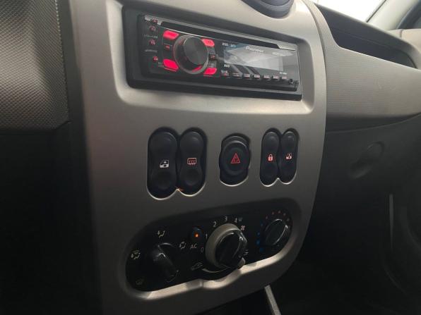 Renault Sandero I с пробегом 2011 года, цена 545 000 рублей, 101716 км, хэтчбек, Автокод Объявления