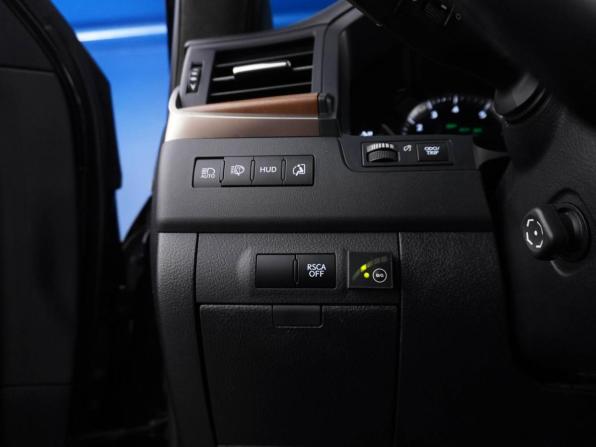 Lexus LX III Рестайлинг 2 с пробегом 2016 года, цена 5 999 654 рубля, 123958 км, внедорожник, Автокод Объявления