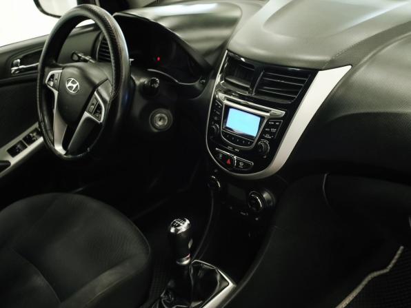Hyundai Solaris I с пробегом 2011 года, цена 479 000 рублей, 269820 км, седан, Автокод Объявления