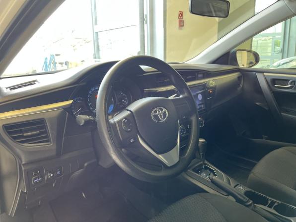 Toyota Corolla XI (E160 E170 E180) с пробегом 2013 года, цена 1 370 000 рублей, 171872 км, седан, Автокод Объявления