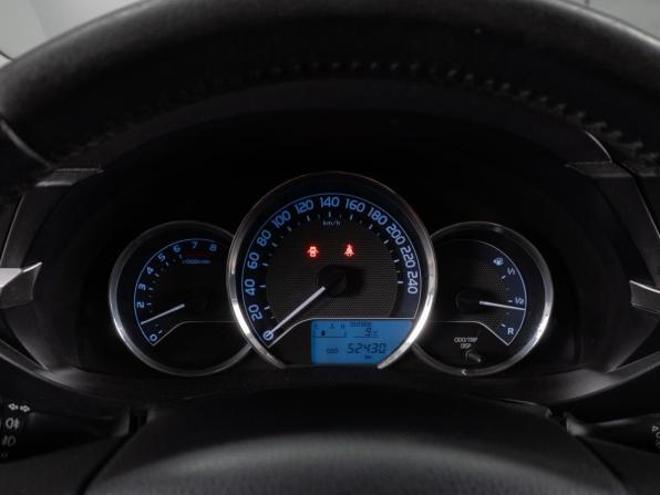 Toyota Corolla XI (E160 E170 E180) с пробегом 2013 года, цена 1 670 000 рублей, 52430 км, седан, Автокод Объявления