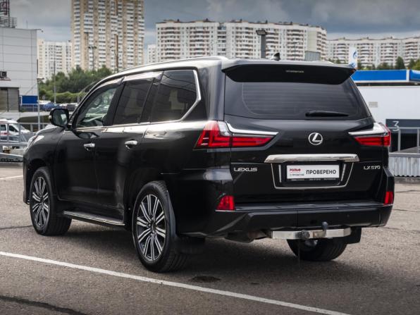 Lexus LX III Рестайлинг 2 с пробегом 2017 года, цена 5 869 000 рублей, 180000 км, внедорожник, Автокод Объявления