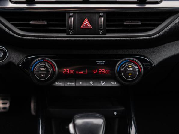 Kia Cerato IV Рестайлинг с пробегом 2021 года, цена 1 899 000 рублей, 171470 км, седан, Автокод Объявления