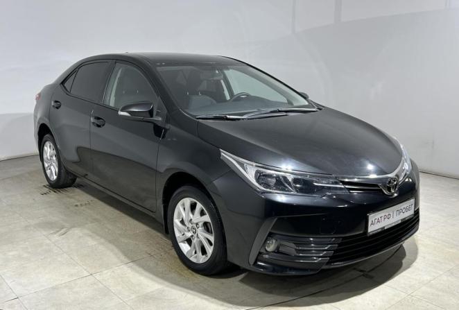 Toyota Corolla XI (E160 E170 E180) Рестайлинг 1 с пробегом 2018 года, цена 1 700 000 рублей, 135088 км, седан, Автокод Объявления