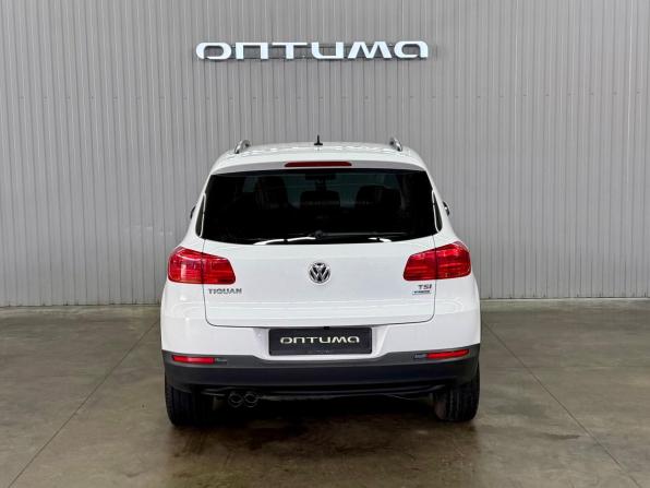 Volkswagen Tiguan I Рестайлинг с пробегом 2016 года, цена 1 597 000 рублей, 56346 км, внедорожник, Автокод Объявления