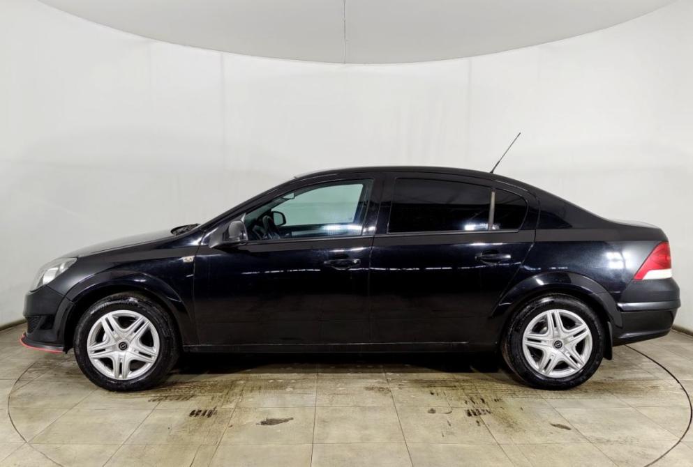 Opel Astra J Рестайлинг Волгоград  - изображение 4