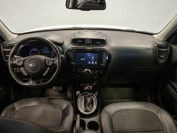 Kia Soul II Рестайлинг с пробегом 2016 года, цена 1 650 000 рублей, 140167 км, хэтчбек, Автокод Объявления