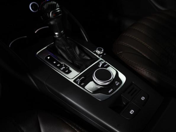 Audi A3 III (8V) Рестайлинг с пробегом 2020 года, цена 2 279 700 рублей, 89271 км, седан, Автокод Объявления