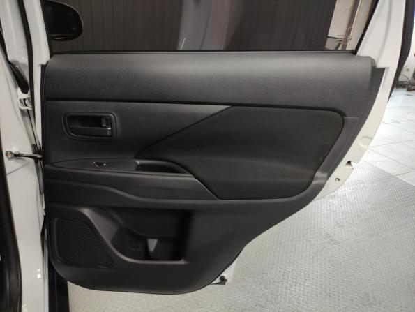 Mitsubishi Outlander III Рестайлинг 3 с пробегом 2018 года, цена 1 730 000 рублей, 135500 км, внедорожник, Автокод Объявления