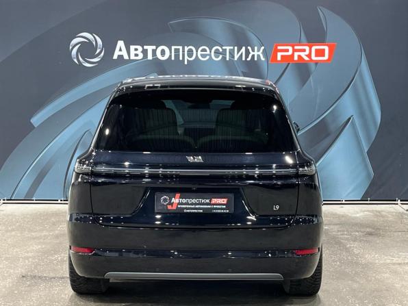 Li Auto (Lixiang) L9 I с пробегом 2023 года, цена 7 340 000 рублей, 26408 км, внедорожник, Автокод Объявления