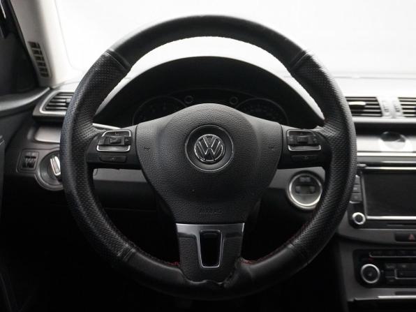 Volkswagen Passat B7 с пробегом 2011 года, цена 770 000 рублей, 289449 км, седан, Автокод Объявления