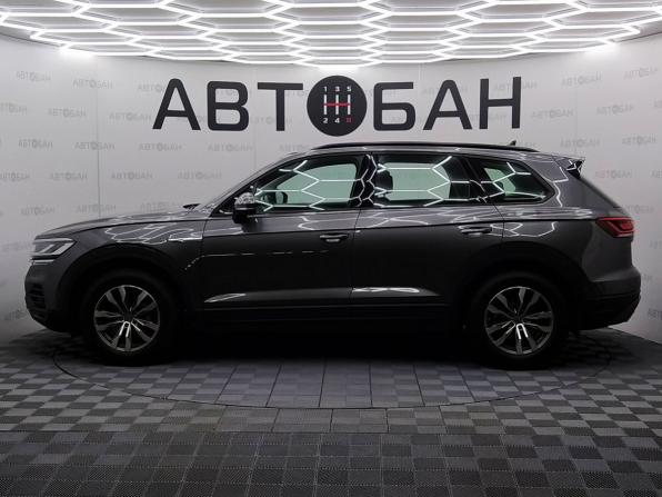 Volkswagen Touareg III с пробегом 2018 года, цена 4 550 000 рублей, 103500 км, внедорожник, Автокод Объявления
