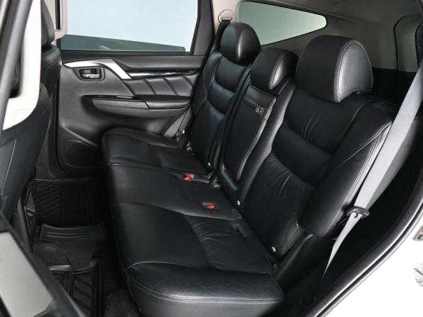 Mitsubishi Pajero Sport III с пробегом 2020 года, цена 2 759 000 рублей, 240828 км, внедорожник, Автокод Объявления