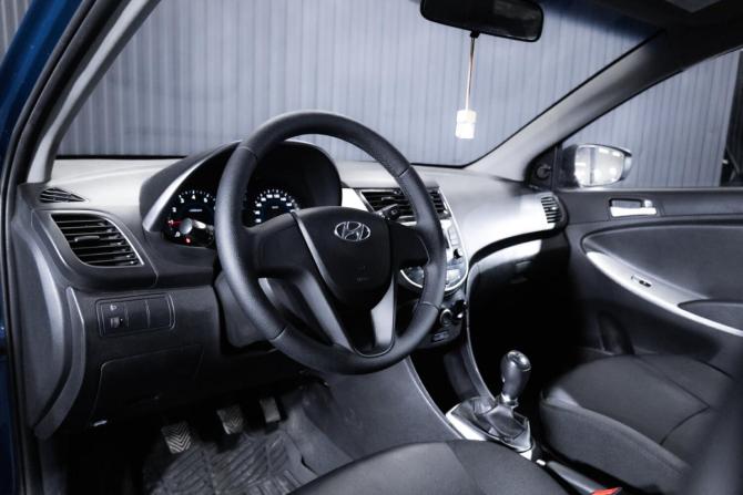 Hyundai Solaris I с пробегом 2013 года, цена 549 999 рублей, 201000 км, хэтчбек, Автокод Объявления