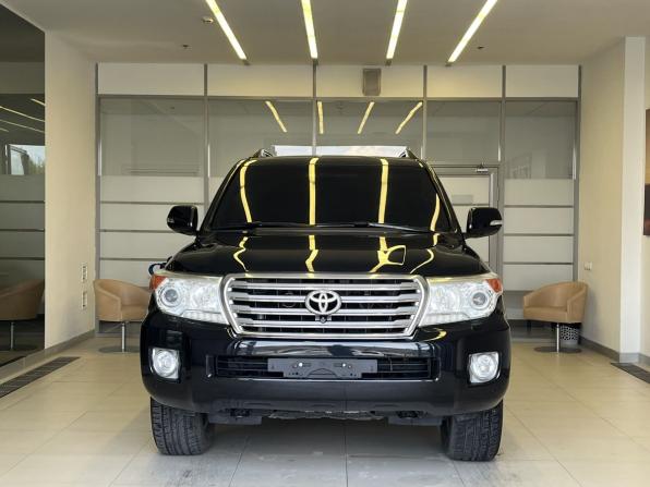 Toyota Land Cruiser 200 Series Рестайлинг 1 с пробегом 2012 года, цена 3 870 000 рублей, 184000 км, внедорожник, Автокод Объявления