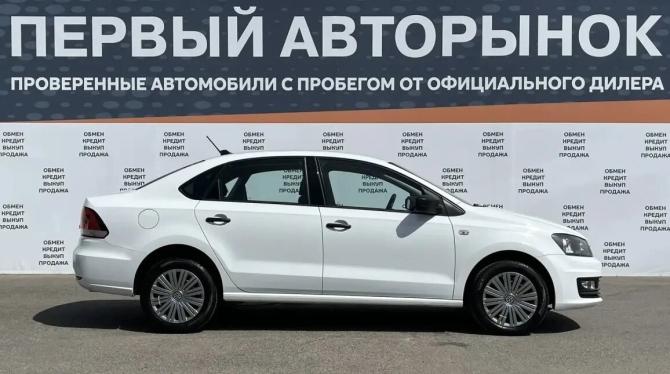 Volkswagen Polo V Рестайлинг с пробегом 2017 года, цена 1 220 000 рублей, 84373 км, седан, Автокод Объявления