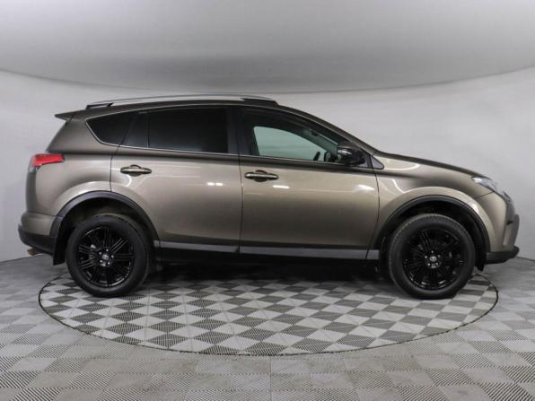Toyota RAV4 IV (XA40) Рестайлинг с пробегом 2017 года, цена 2 299 000 рублей, 121687 км, внедорожник, Автокод Объявления