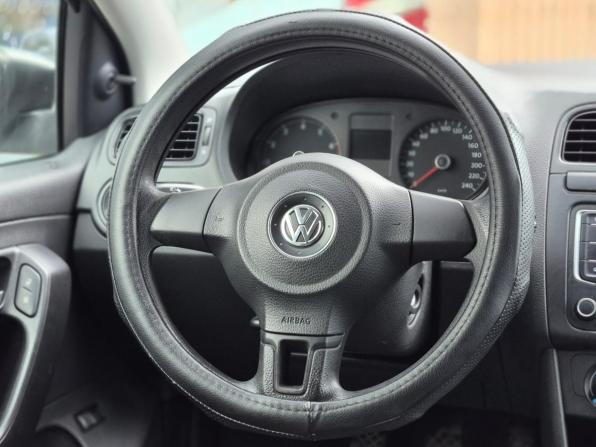 Volkswagen Polo V с пробегом 2014 года, цена 679 000 рублей, 217411 км, седан, Автокод Объявления