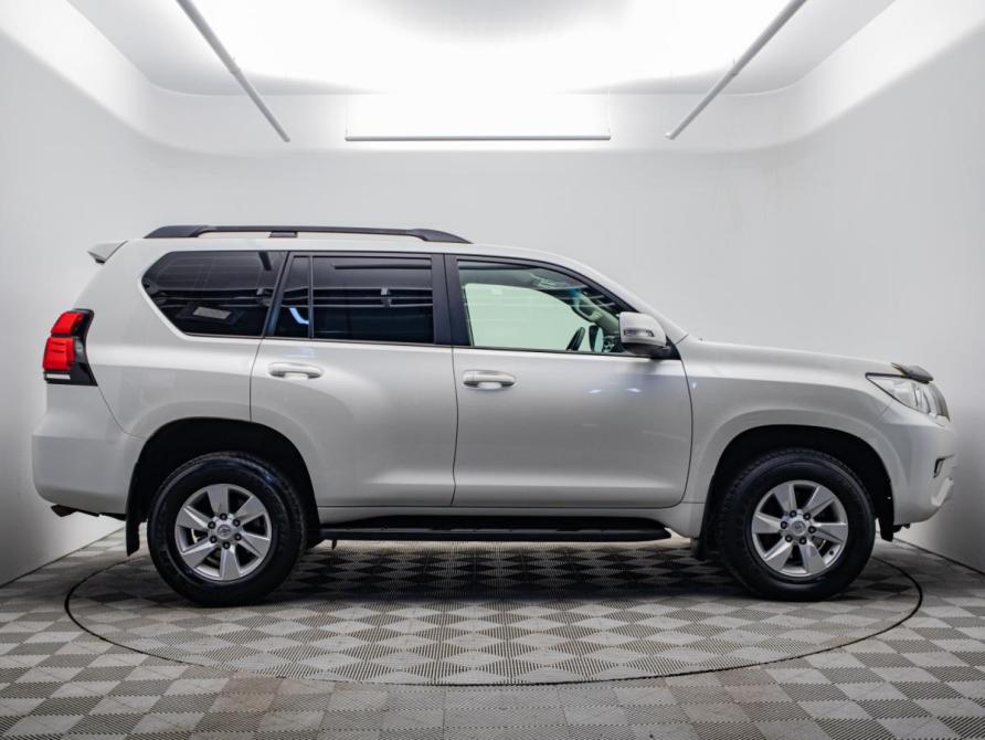 Toyota Land Cruiser Prado 150 Series Рестайлинг 2 Москва  - изображение 6