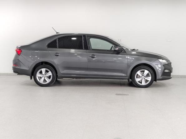 Skoda Rapid II с пробегом 2021 года, цена 1 852 500 рублей, 96600 км, лифтбек, Автокод Объявления