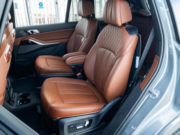 BMW X7 I (G07) Рестайлинг с пробегом 2023 года, цена 13 999 000 рублей, 26360 км, внедорожник, Автокод Объявления