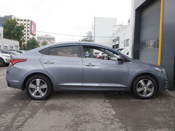 Hyundai Solaris II с пробегом 2018 года, цена 1 417 000 рублей, 77300 км, седан, Автокод Объявления