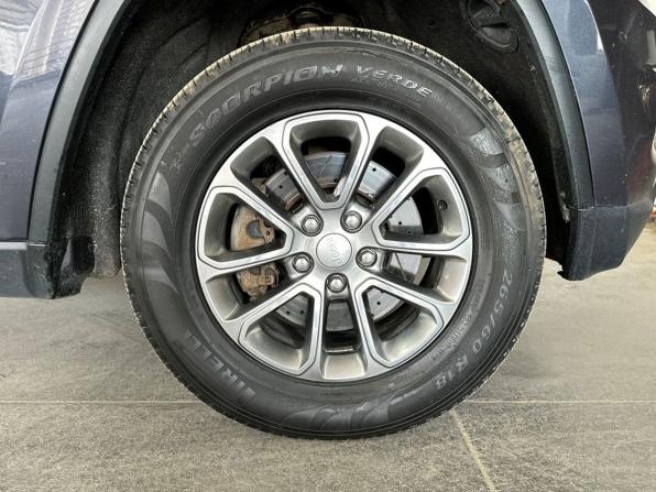 Jeep Grand Cherokee IV (WK2) с пробегом 2013 года, цена 1 735 000 рублей, 317034 км, внедорожник, Автокод Объявления