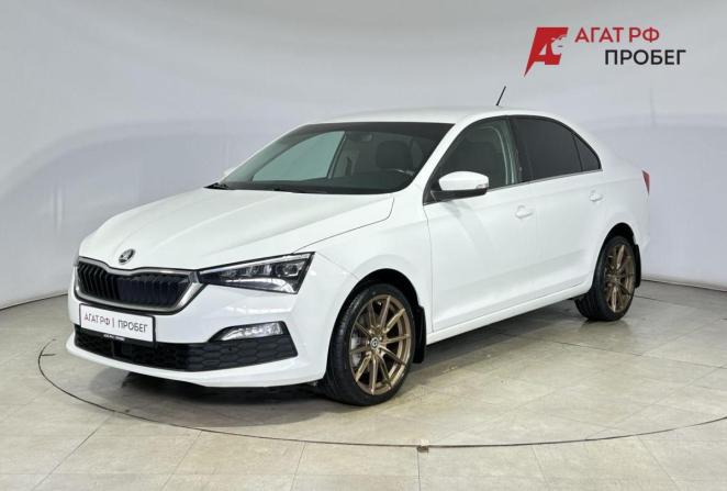 Skoda Rapid II с пробегом 2021 года, цена 1 820 000 рублей, 79600 км, лифтбек, Автокод Объявления