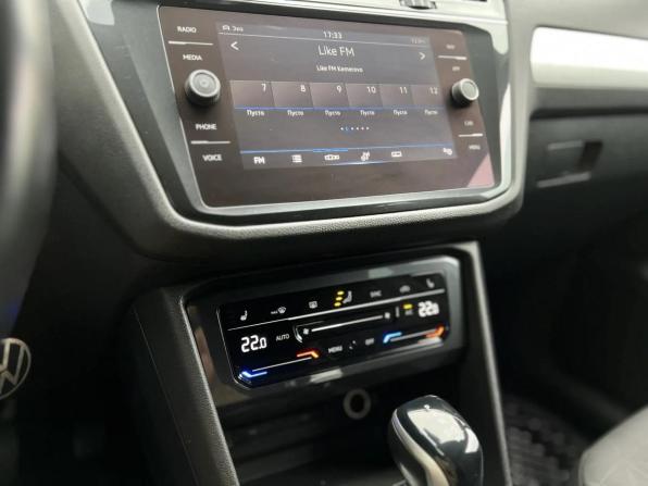 Volkswagen Tiguan II Рестайлинг с пробегом 2021 года, цена 2 399 000 рублей, 216100 км, внедорожник, Автокод Объявления