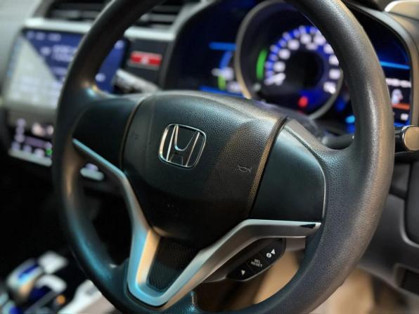 Honda Fit III с пробегом 2014 года, цена 897 000 рублей, 173849 км, хэтчбек, Автокод Объявления