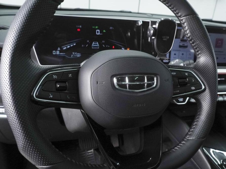Geely Coolray I Рестайлинг Ростов-на-Дону  - изображение 13