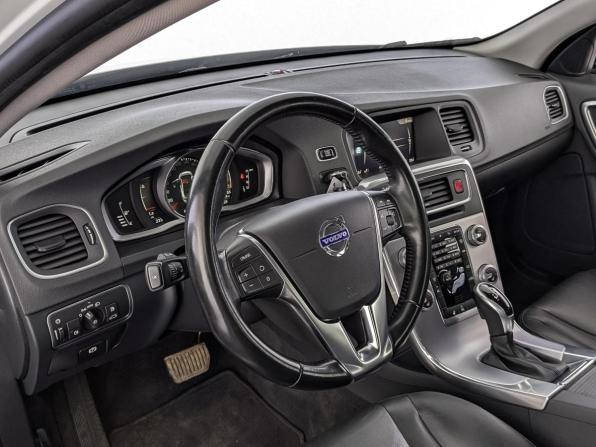 Volvo S60 Cross Country с пробегом 2018 года, цена 2 480 000 рублей, 138585 км, седан, Автокод Объявления