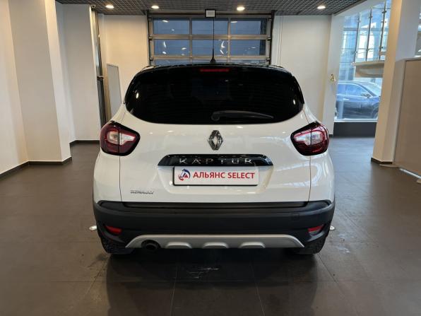 Renault Kaptur I с пробегом 2017 года, цена 1 265 000 рублей, 172009 км, внедорожник, Автокод Объявления