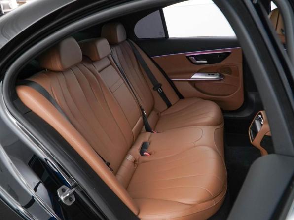 Mercedes-Benz E-Класс VI (W214 S214) с пробегом 2025 года, цена 7 700 454 рубля, 6051 км, седан, Автокод Объявления