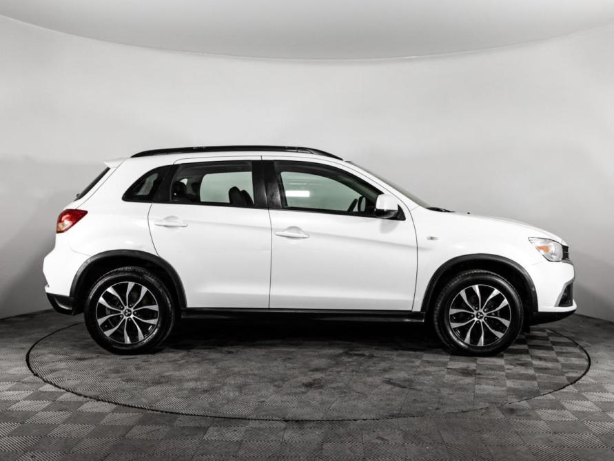 Mitsubishi ASX I Рестайлинг 2 Санкт-Петербург  - изображение 4