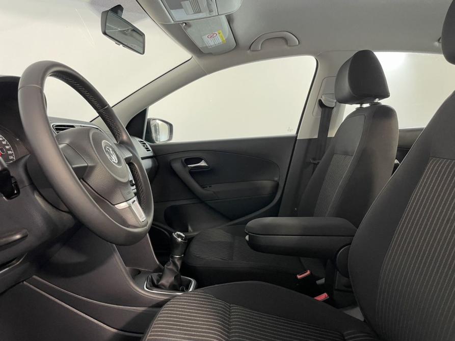 Volkswagen Polo V Великий Новгород  - изображение 8