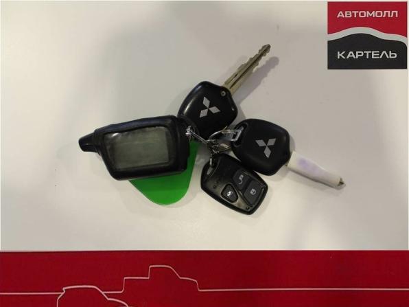 Mitsubishi Pajero Sport II Рестайлинг с пробегом 2014 года, цена 1 829 000 рублей, 213000 км, внедорожник, Автокод Объявления