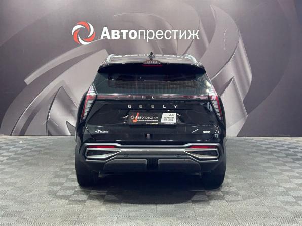 Geely Atlas II с пробегом 2024 года, цена 3 100 000 рублей, 36459 км, внедорожник, Автокод Объявления
