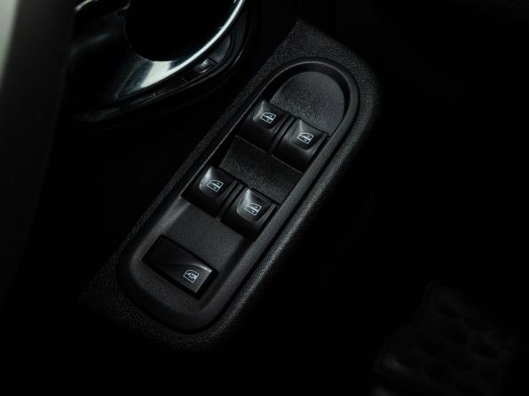 Nissan Terrano III (D10) с пробегом 2018 года, цена 1 328 000 рублей, 150000 км, внедорожник, Автокод Объявления