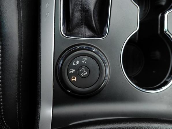 Ford Explorer V Рестайлинг с пробегом 2015 года, цена 1 919 000 рублей, 183000 км, внедорожник, Автокод Объявления