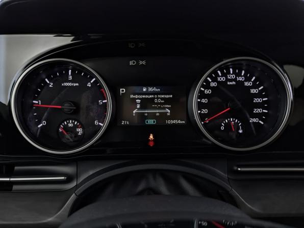 Kia Carnival IV с пробегом 2022 года, цена 3 829 000 рублей, 103452 км, минивэн, Автокод Объявления